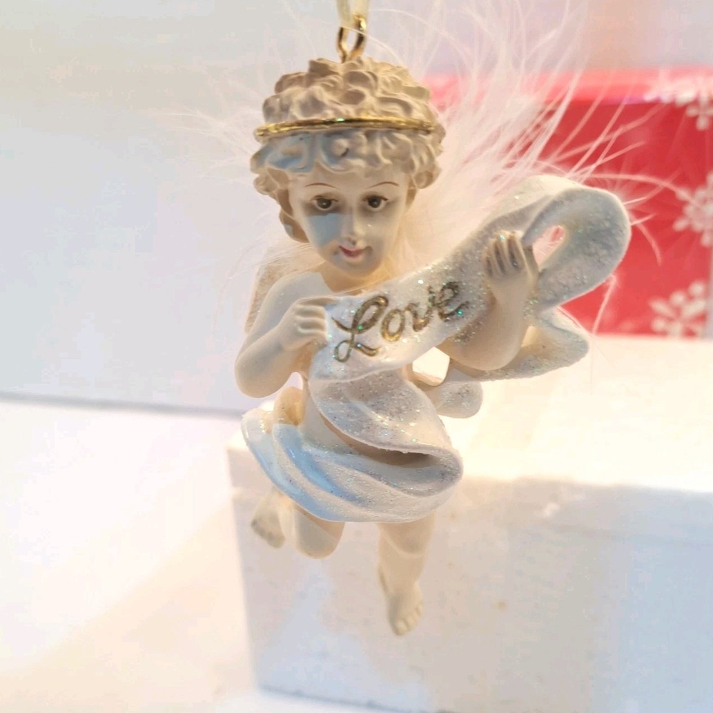 Vintage Avon Cherub Angel Christmas Ornament Marabou Wings